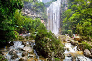 China’s Top Ten Waterfalls-Hubei Yichang Three Gorges Waterfall